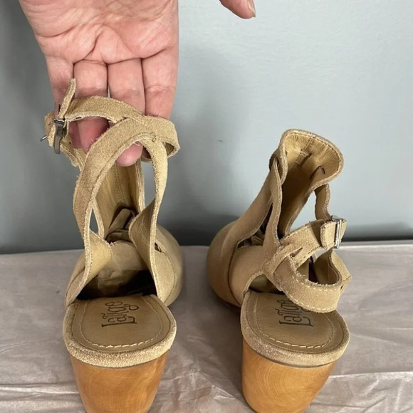 LATIGO Anthropologie Simon Suede Slingback Bootie Tan Closed-Toe Wood Size 10 - Picture 8 of 13